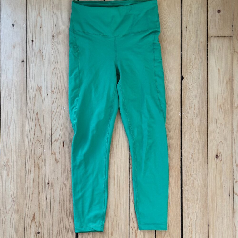 Athleta Interval Stash 7/8 Legging